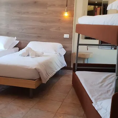 Raphael Hotel