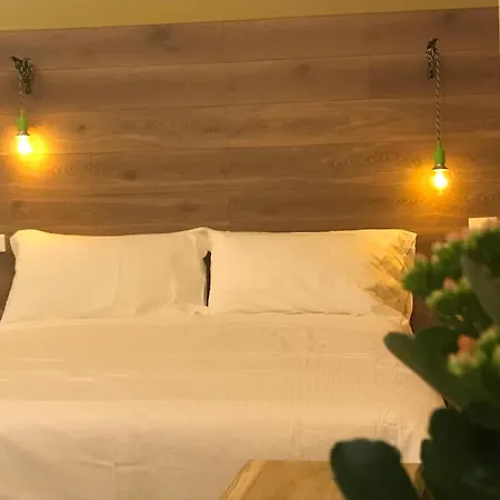 Raphael Hotel